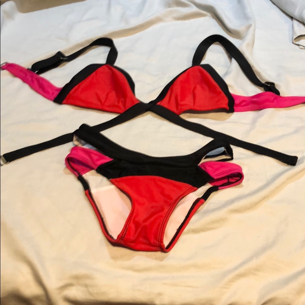 Super cute strapped bikini